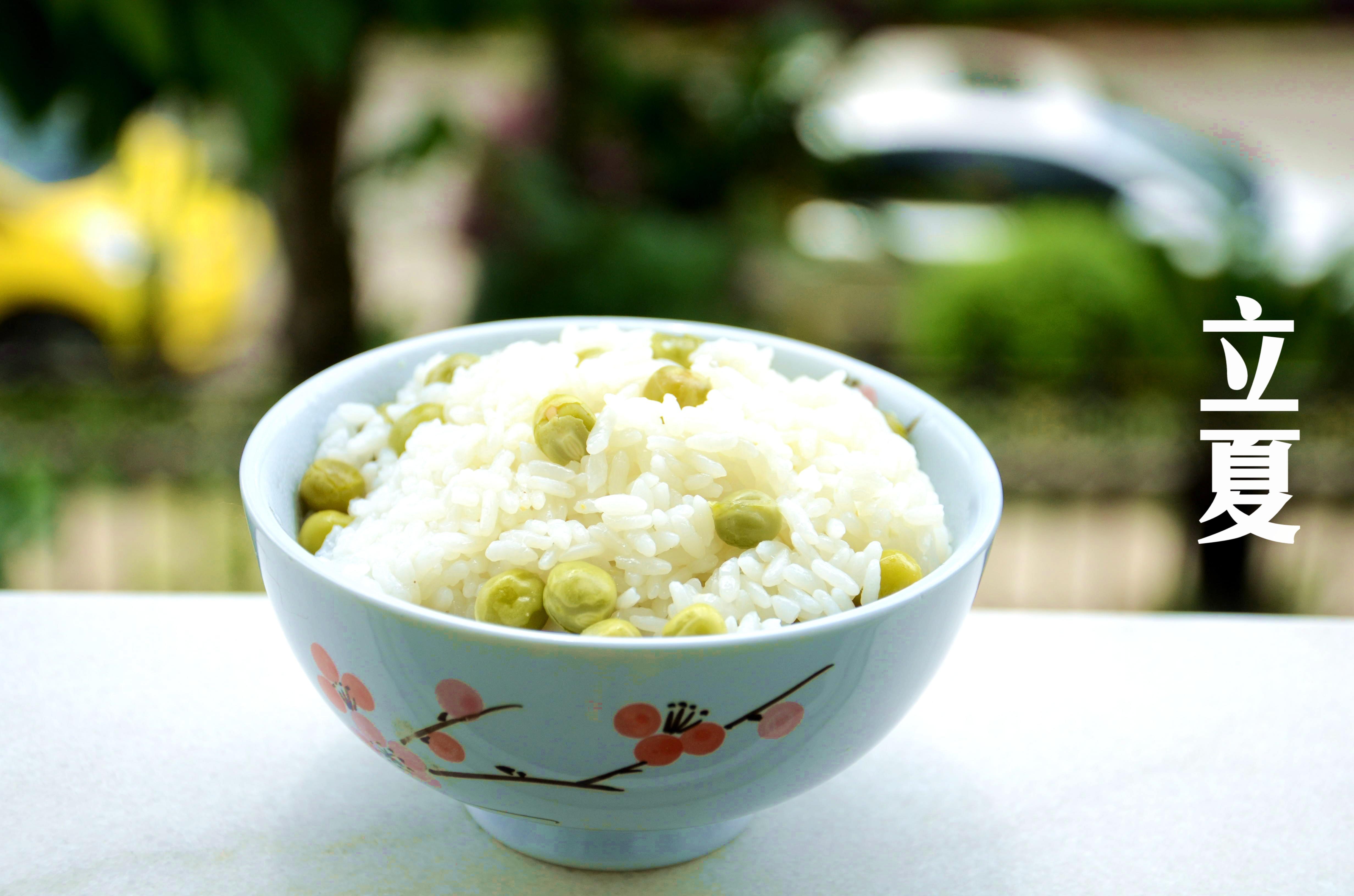 立夏豌豆饭的做法