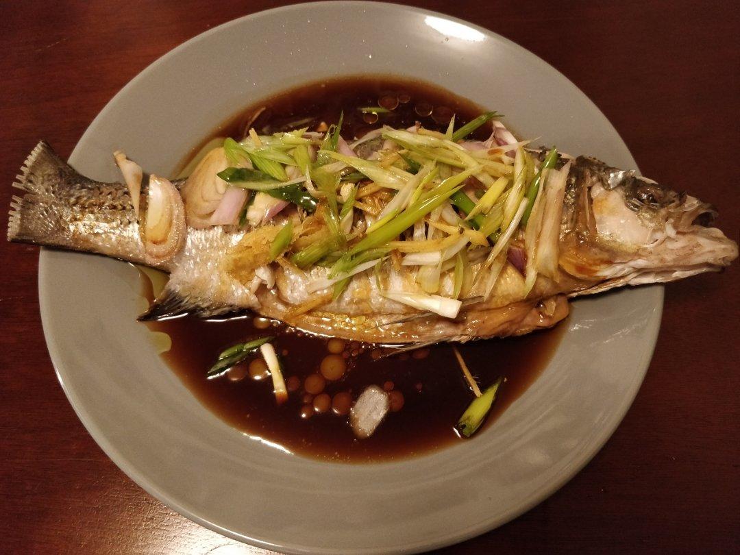 清蒸鱼（鲈鱼/多宝鱼/桂花鱼/石斑鱼……）