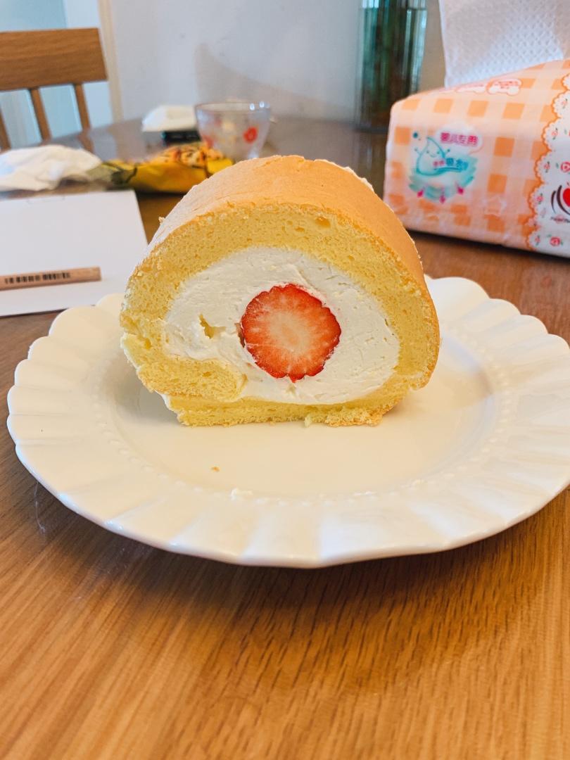 胖乎乎奶油芒果卷/不开裂不掉皮全过程详细图解烘焙视频/蛋糕篇6：「厚卷」