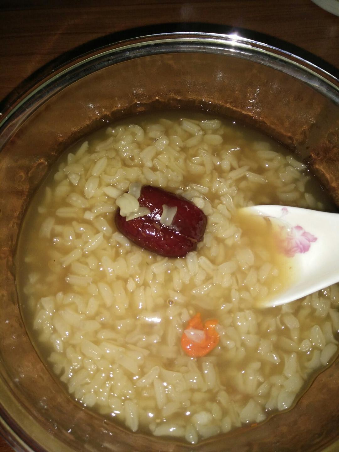 红糖糯米红枣粥