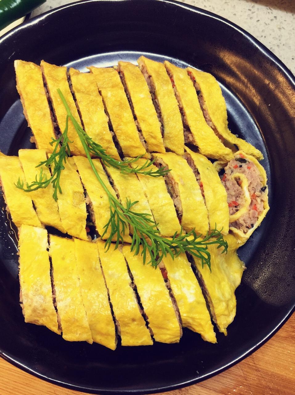 老爸的手艺---蒸肉蛋卷