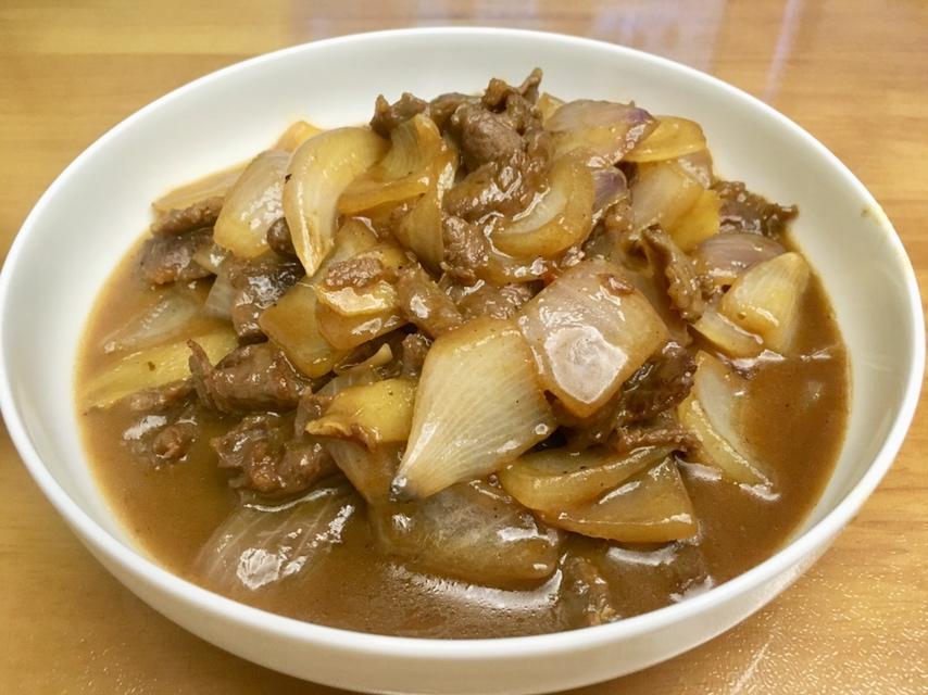 洋葱炒牛肉