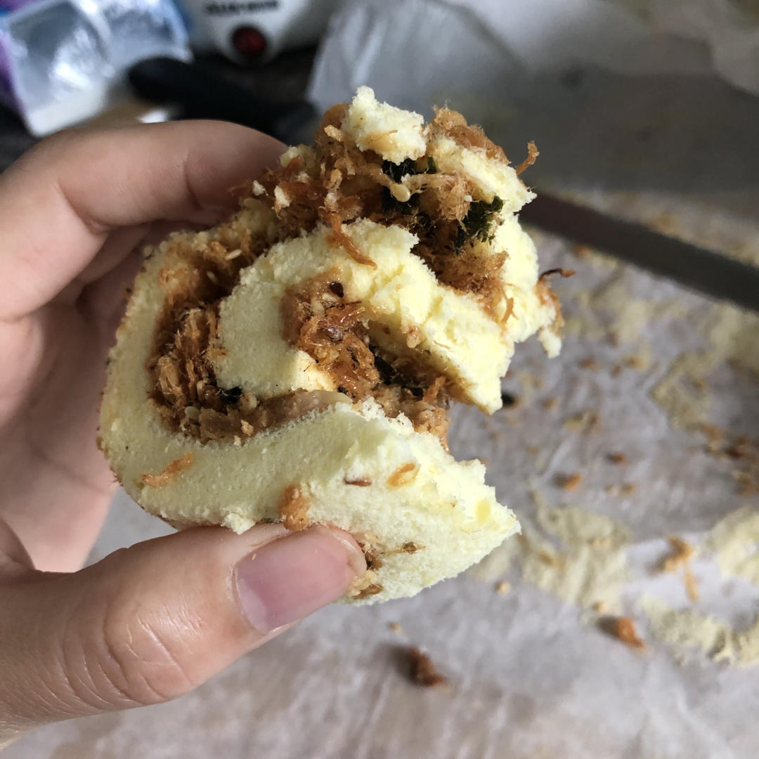 美味肉松卷-简单不开裂，零失误的蛋糕卷