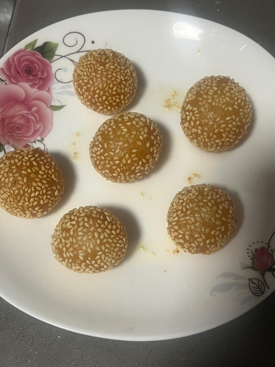 简版油炸空心麻团（糯米或面粉团）