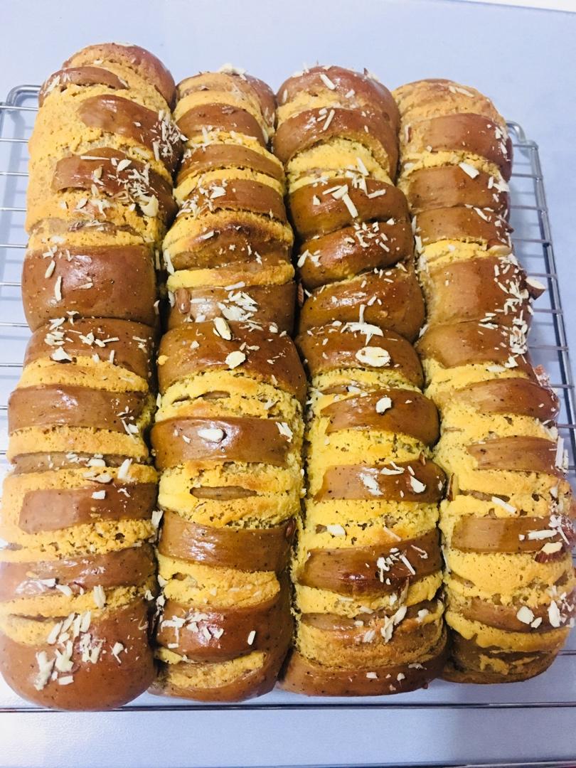 红茶奶酥面包