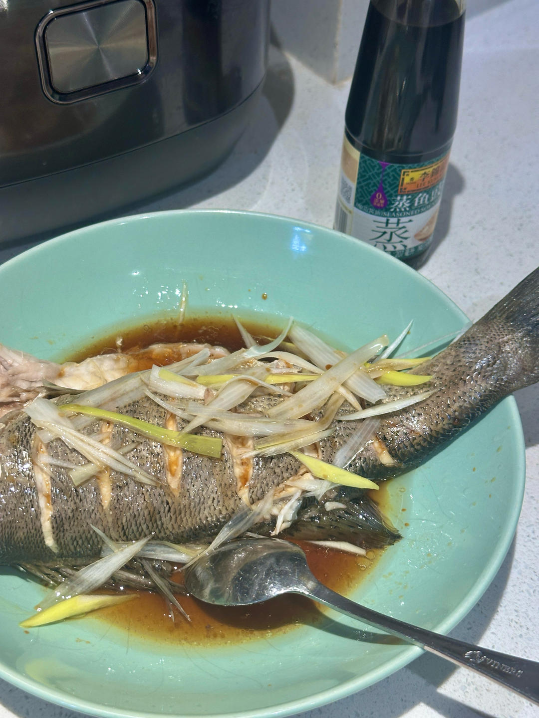 清蒸鲈鱼，肉质鲜嫩
