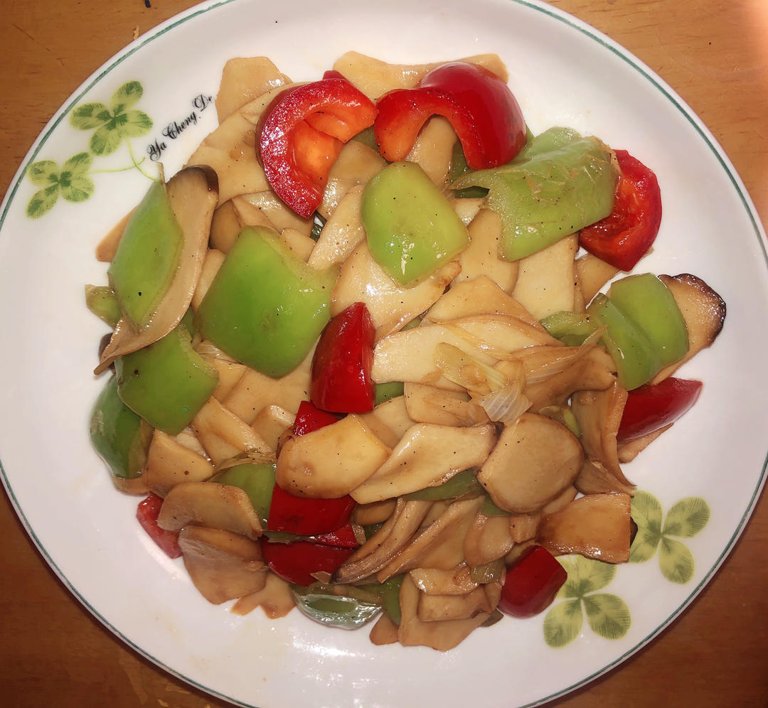 杏鲍菇炒青椒