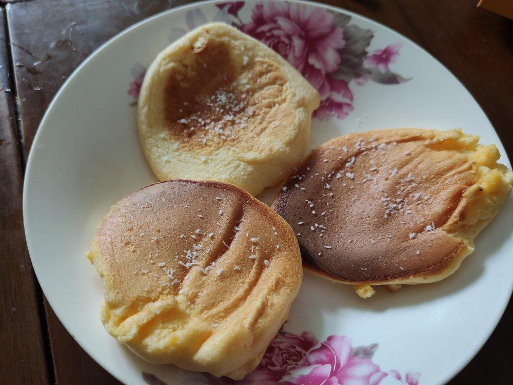 不用烤箱 15分钟无油低糖的舒芙蕾蛋糕松饼 🥞 蓬松绵软