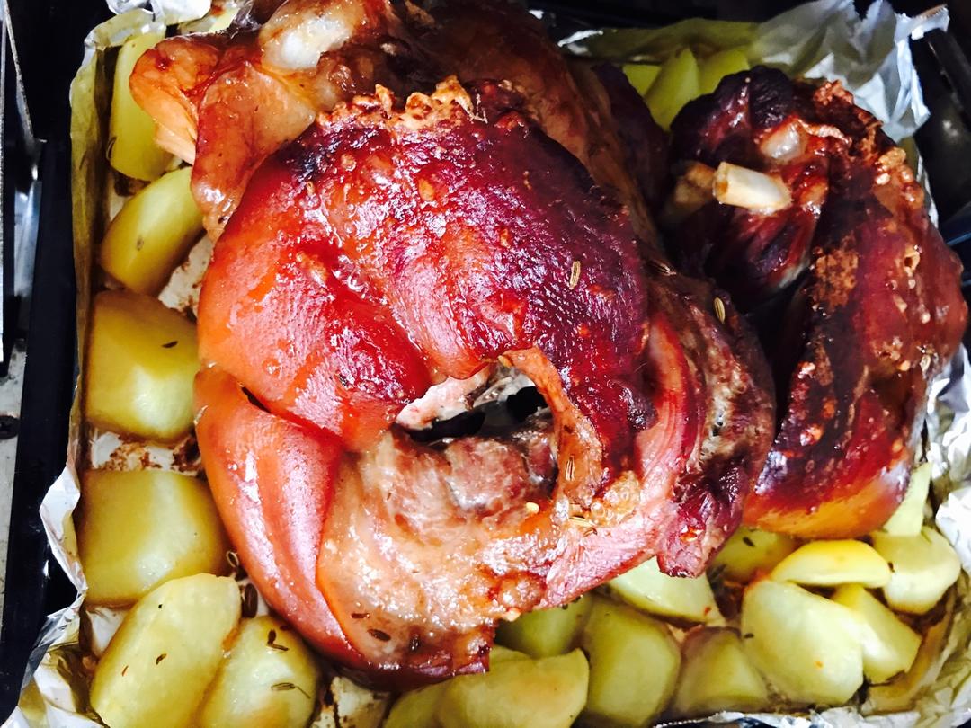 香烤猪肘(超级简易版)