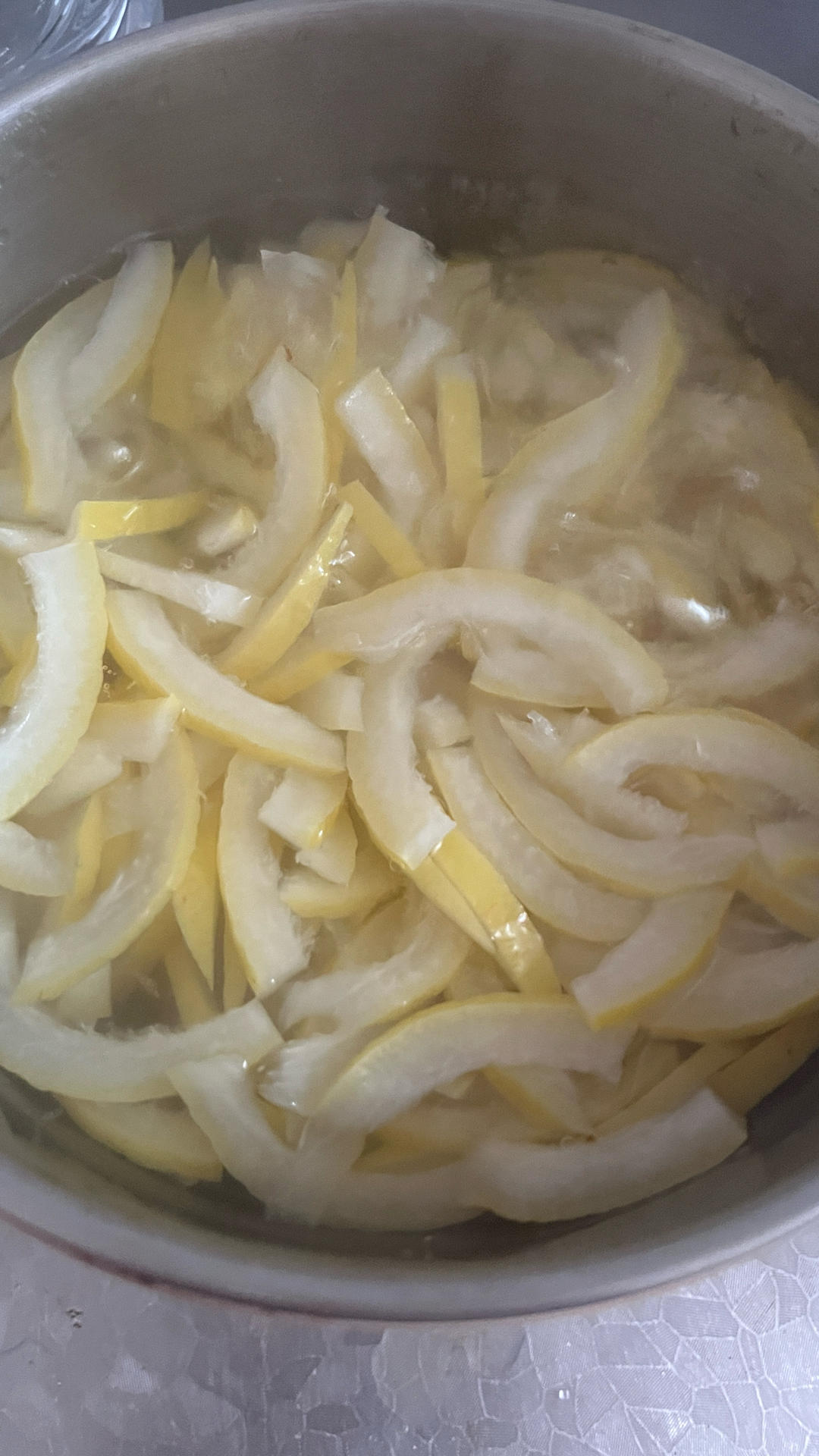 柠檬酱 / 连皮都可以吃的那种