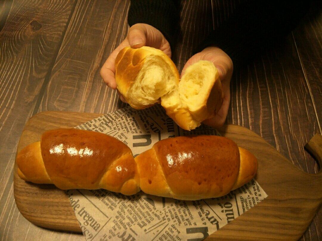 黄油面包卷