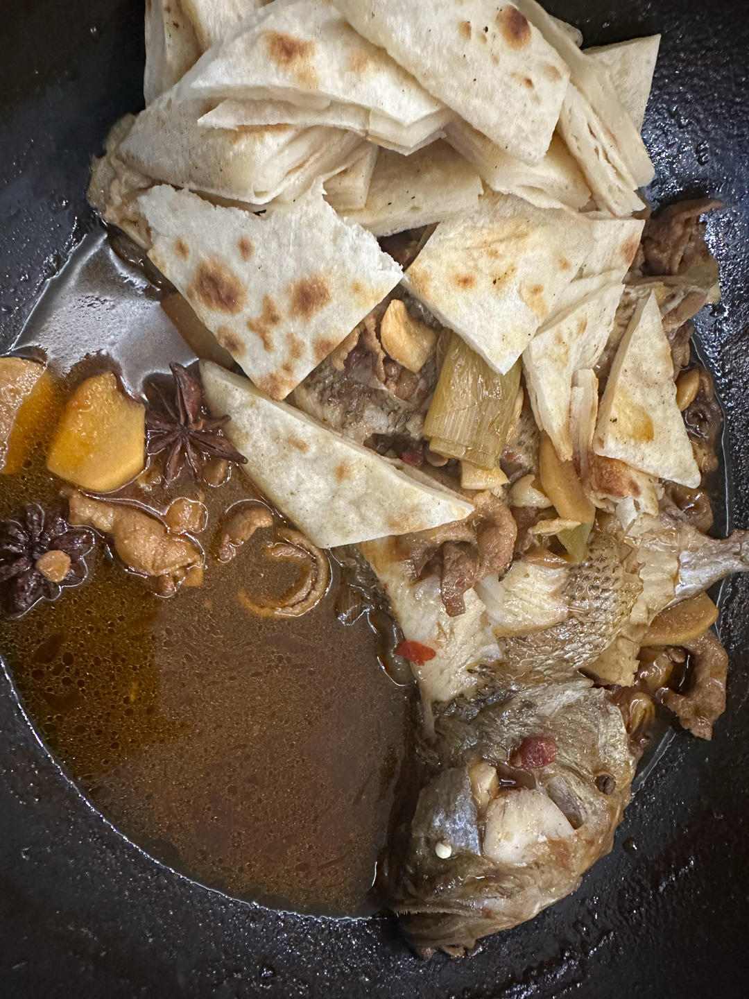 鱼头泡饼 炖鱼头（家庭版旺顺阁）