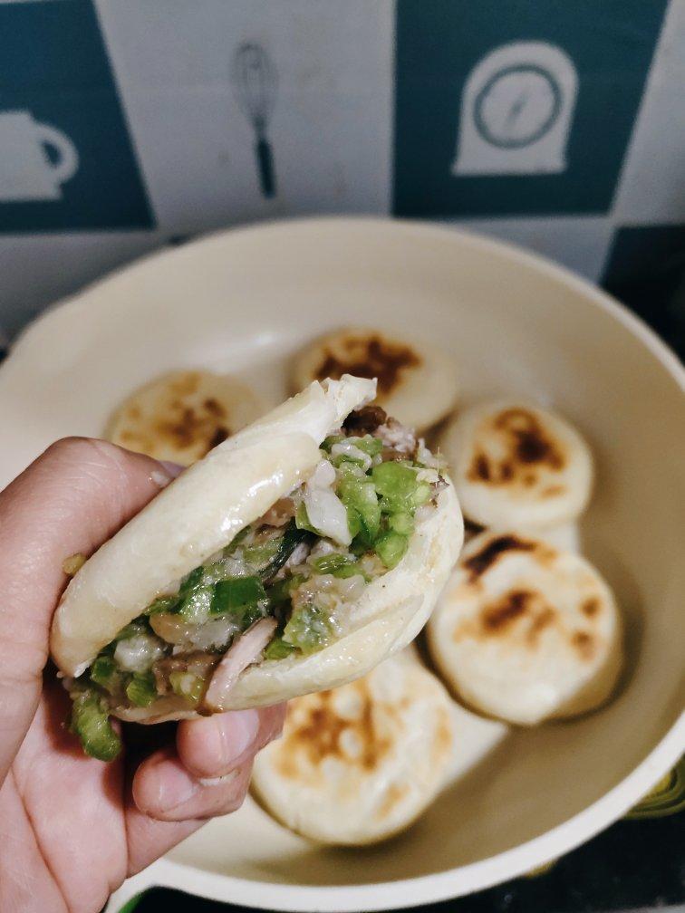 肉夹馍（肉+馍的做法）