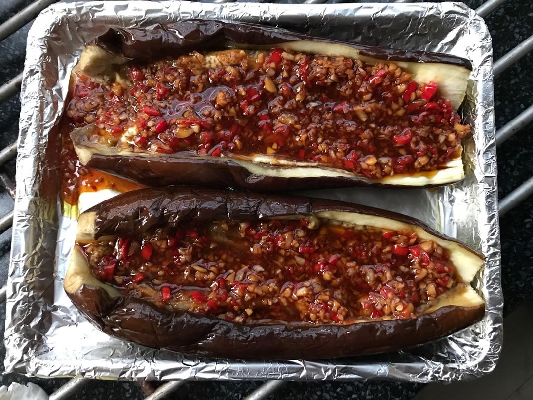 CC招牌菜销魂烤茄子，百吃不厌！