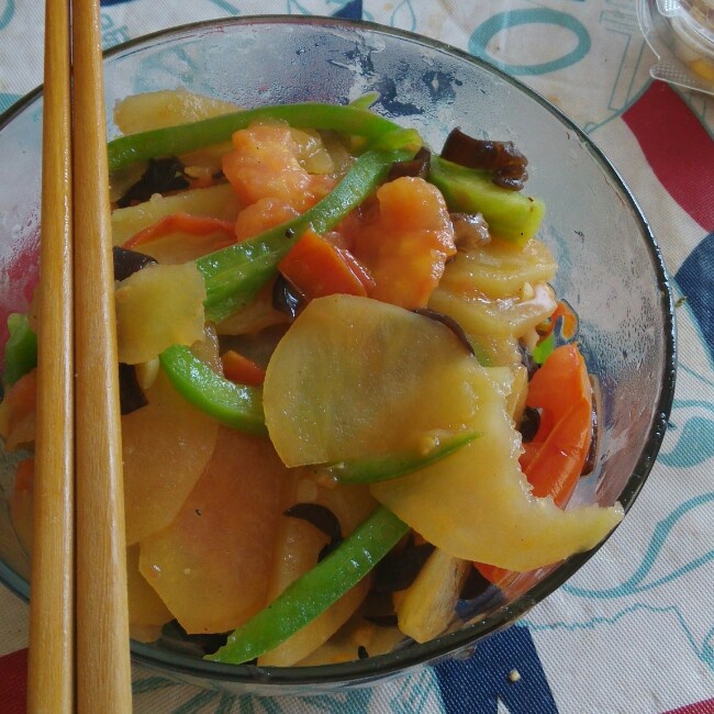 青椒番茄土豆片