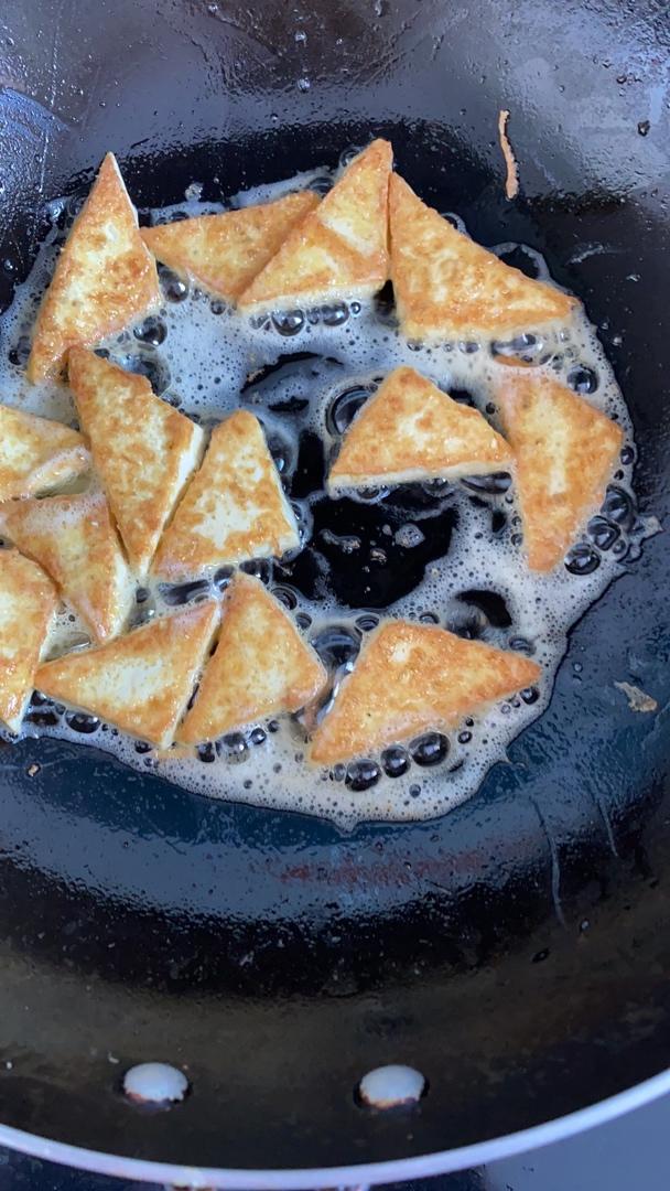 焖煎豆腐