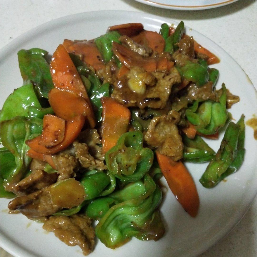 下饭神器蚝油青椒牛肉片