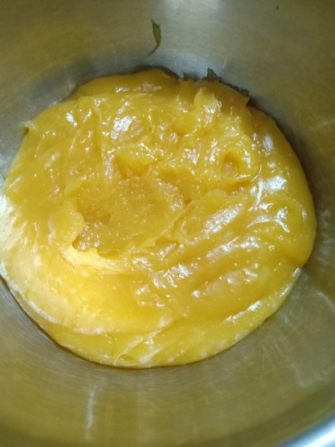 爱心奶黄馅（炒出来的奶黄馅）
