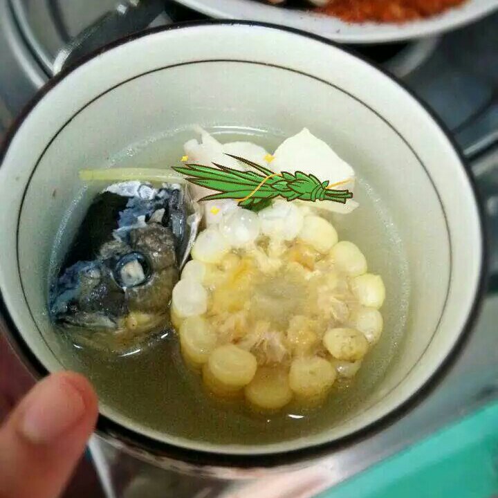 番茄豆腐炖鲫鱼