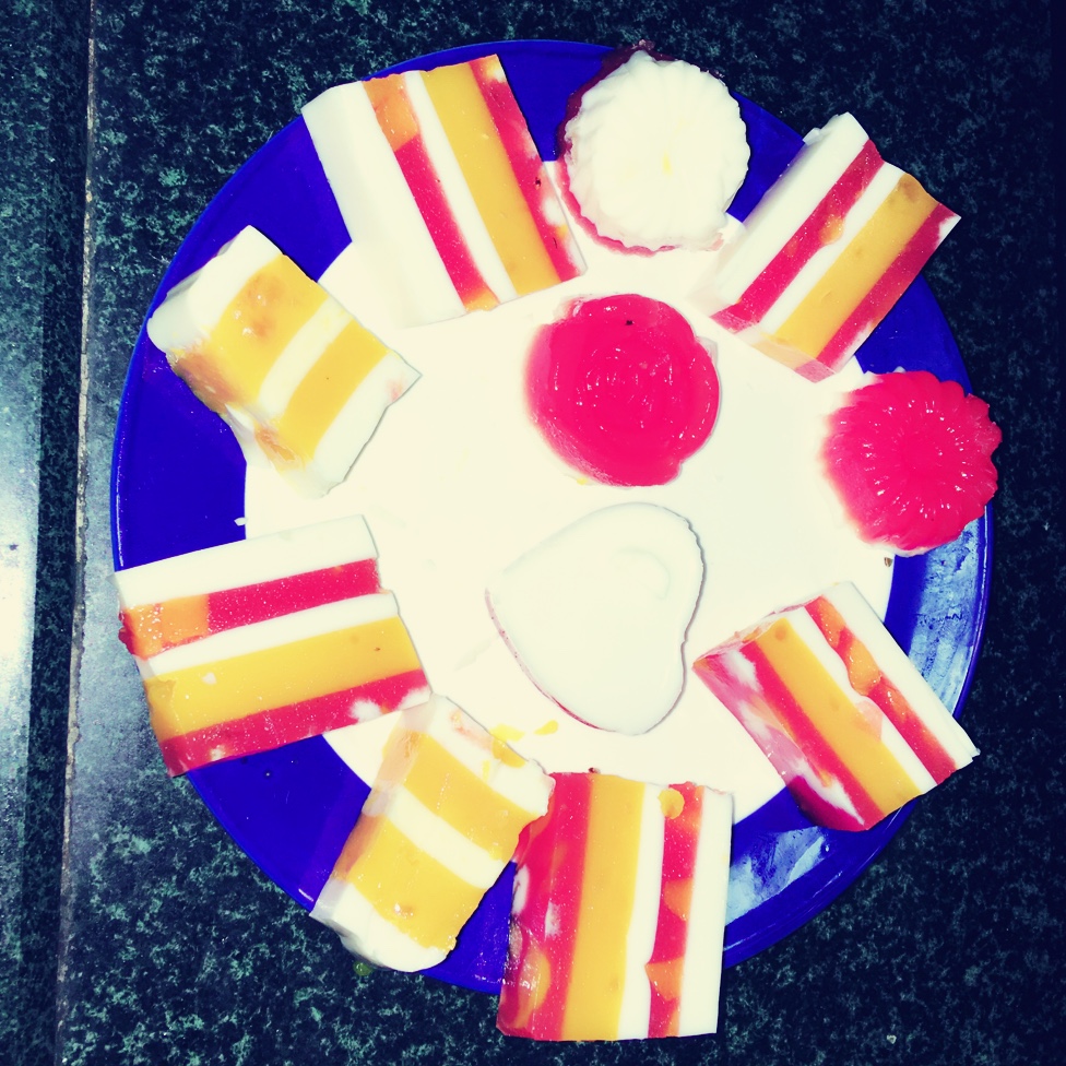 芒果椰汁千层糕