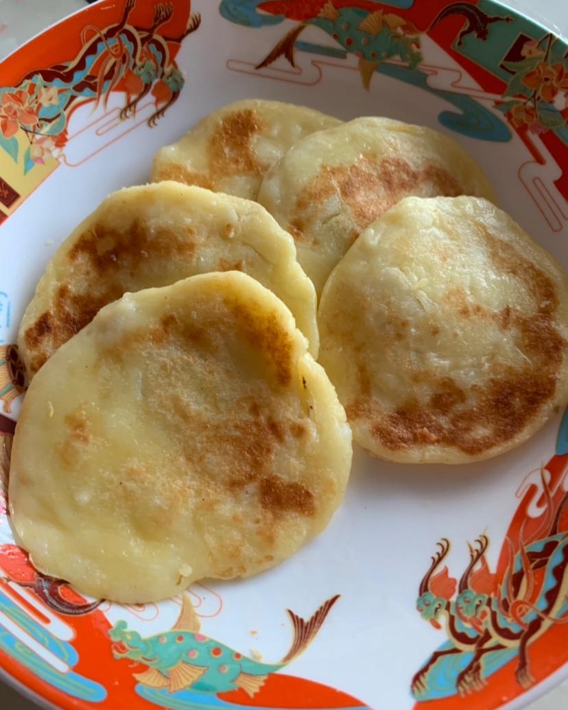 松软养胃的山药饼      （高营养低热量）