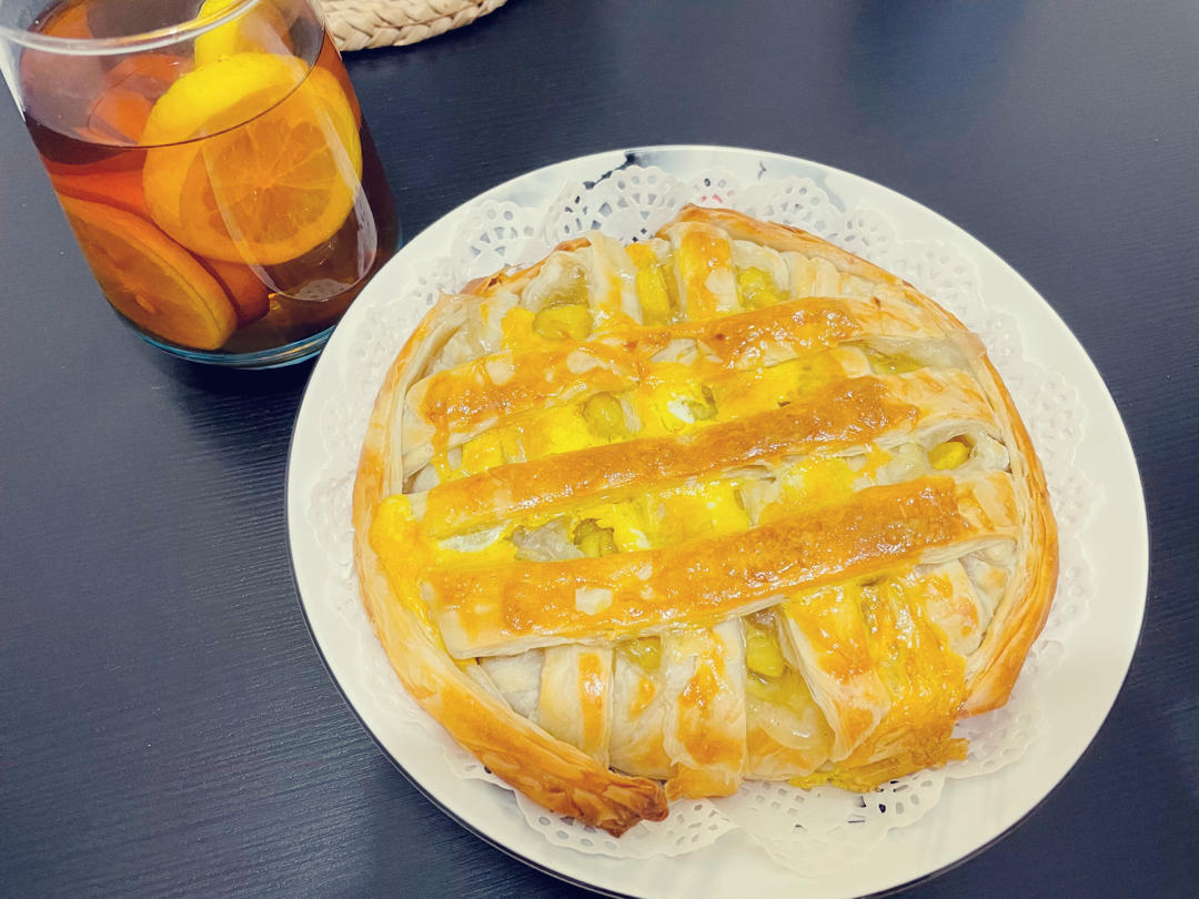 焦糖皮卡丘做的香酥菠萝派