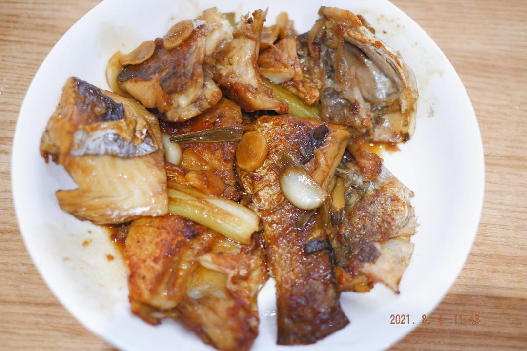 家常红烧鱼