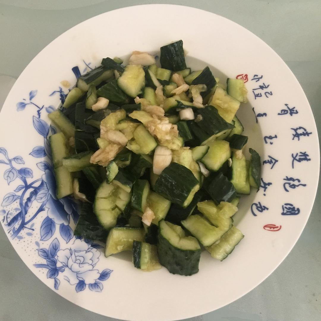 凉拌青瓜