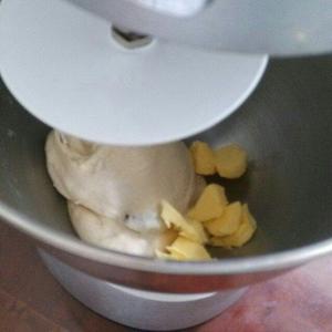 绵软鲜奶吐司的做法 步骤1