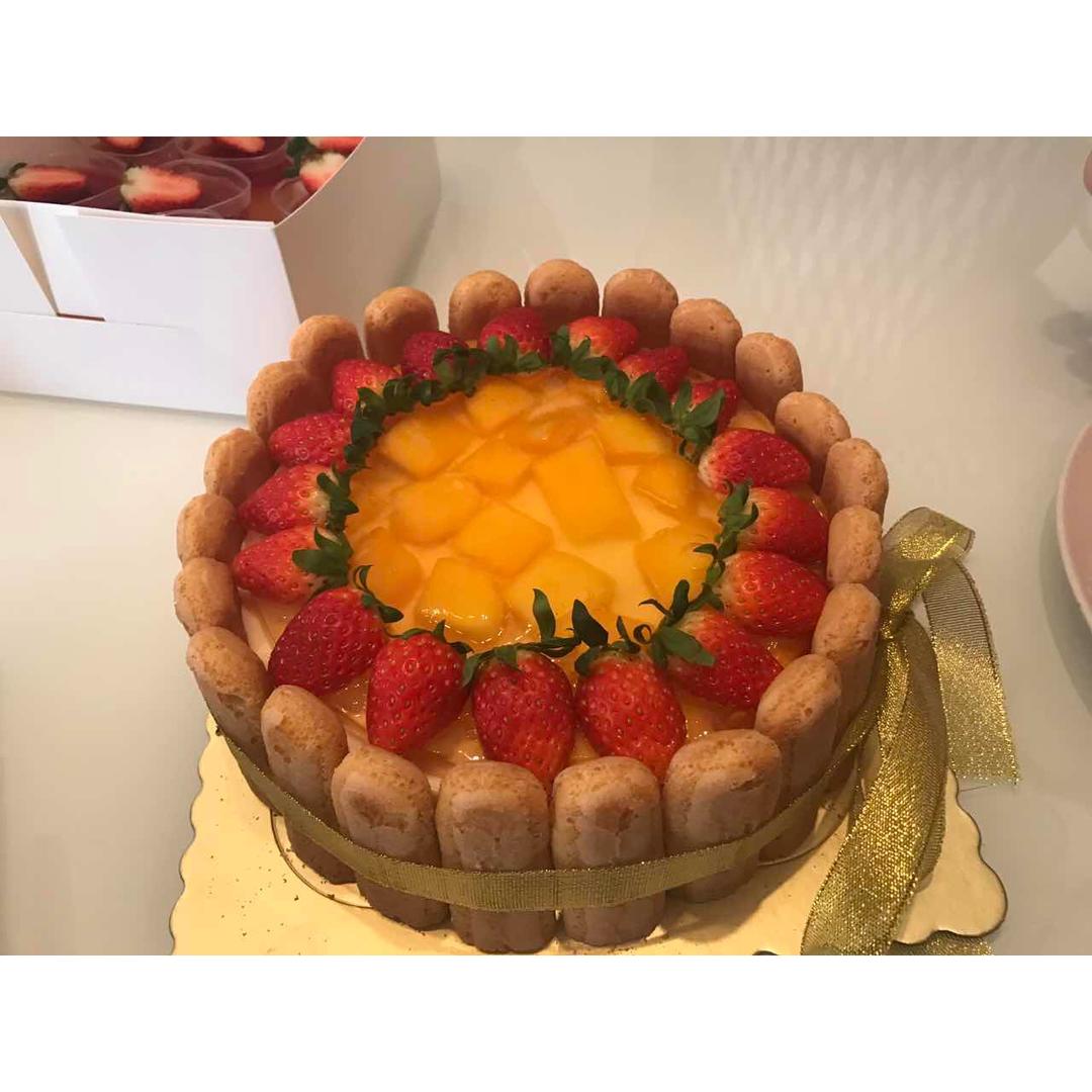 芒果果冻慕斯蛋糕