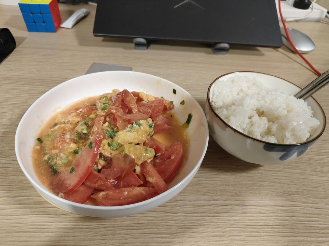 孩子最爱的（适合拌饭）的番茄炒蛋