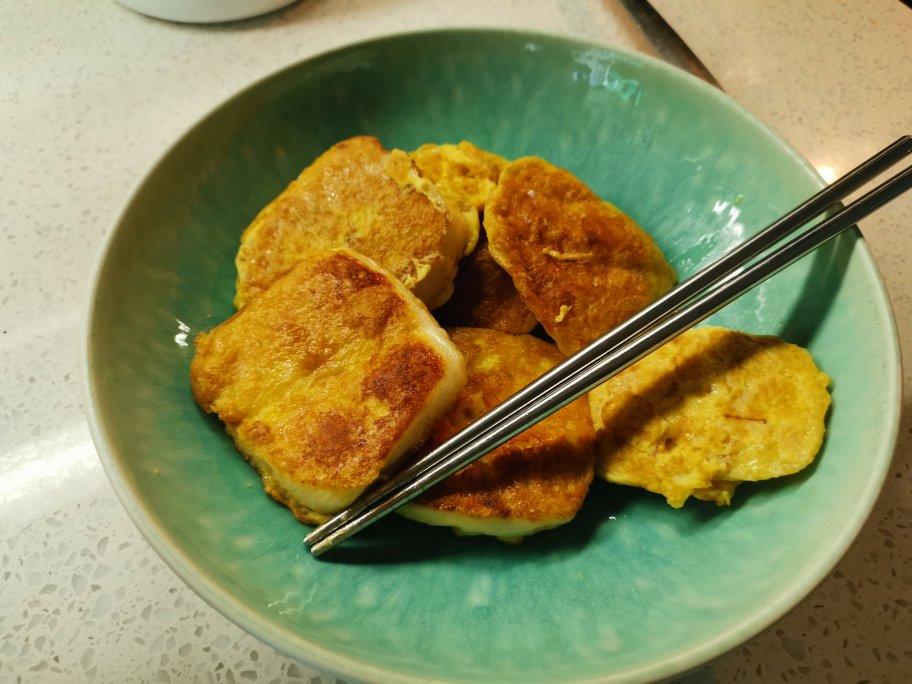 鸡蛋煎馒头片