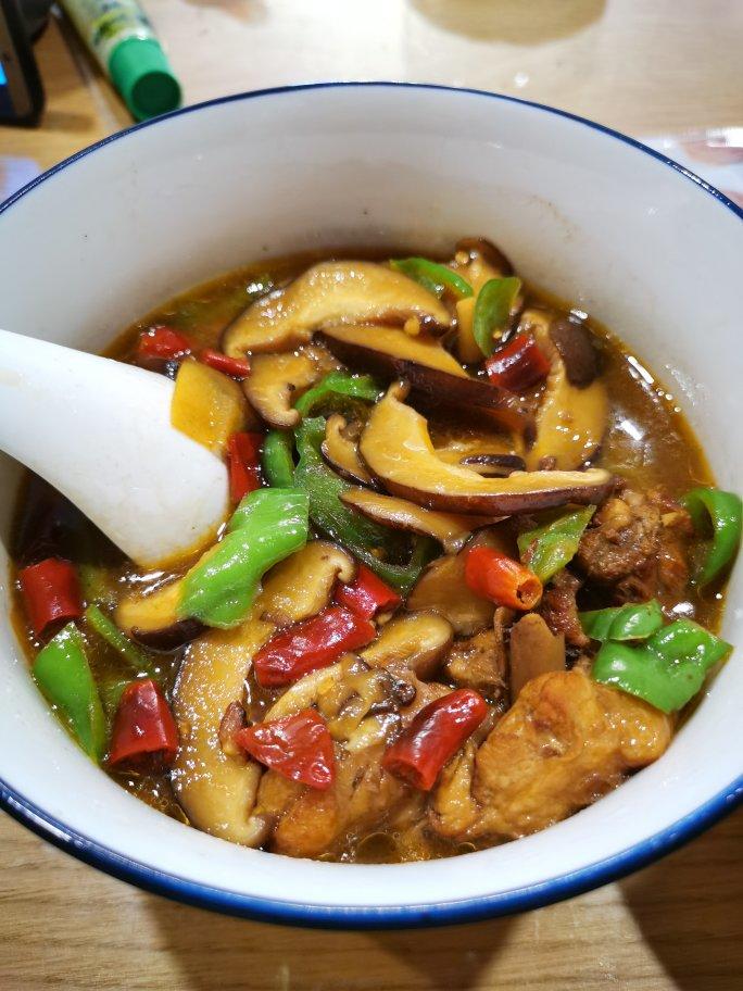 秒杀饭馆味道的【黄焖鸡米饭】