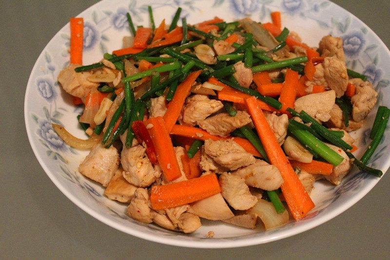 多味杂蔬炒鸡