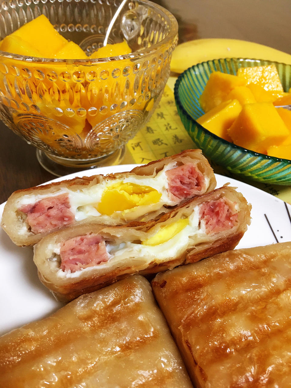 早餐食谱，网红手抓饼包蛋，酥脆好吃