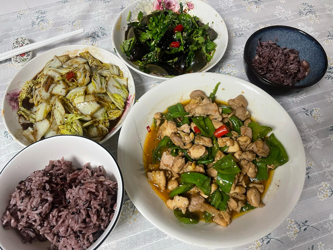 青椒炒鸡腿肉（大厨级别）