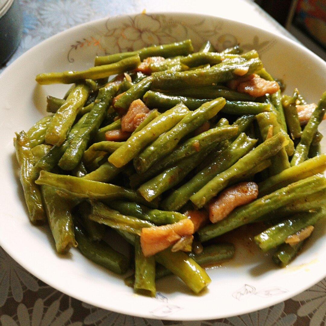 豆角炒肉丝