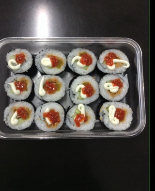 紫菜卷寿司
