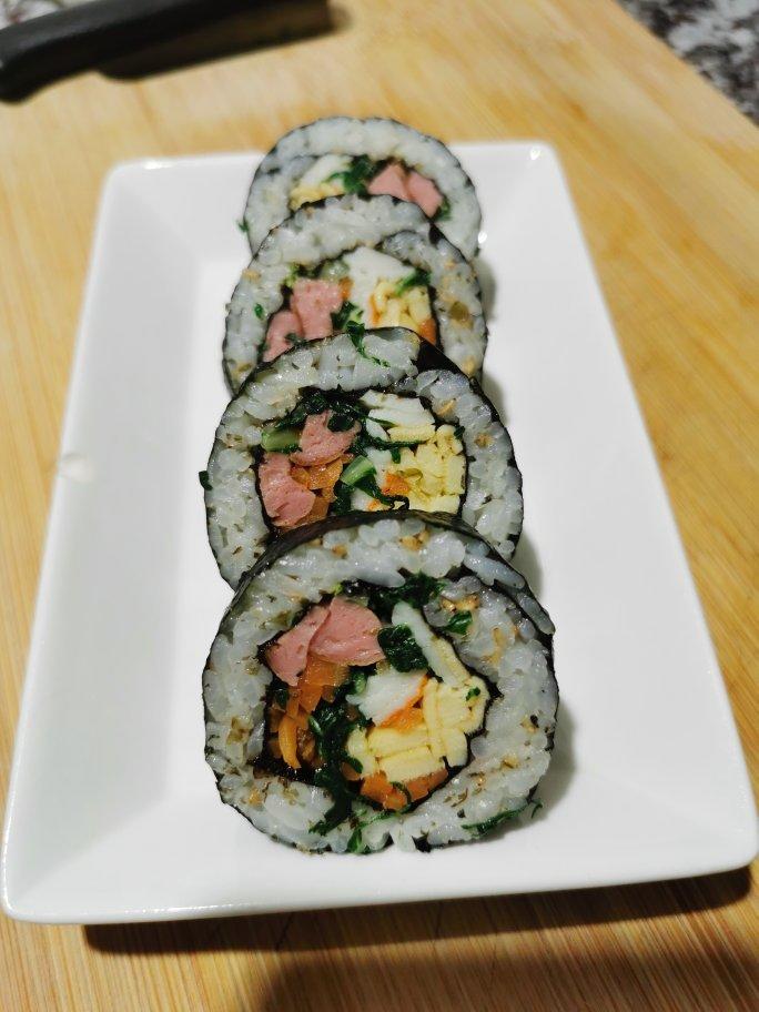 高颜值的紫菜包饭