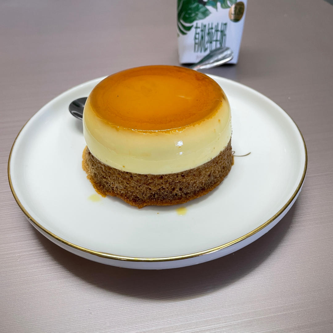 焦糖布丁烧(改良版)顶面烫面戚风层