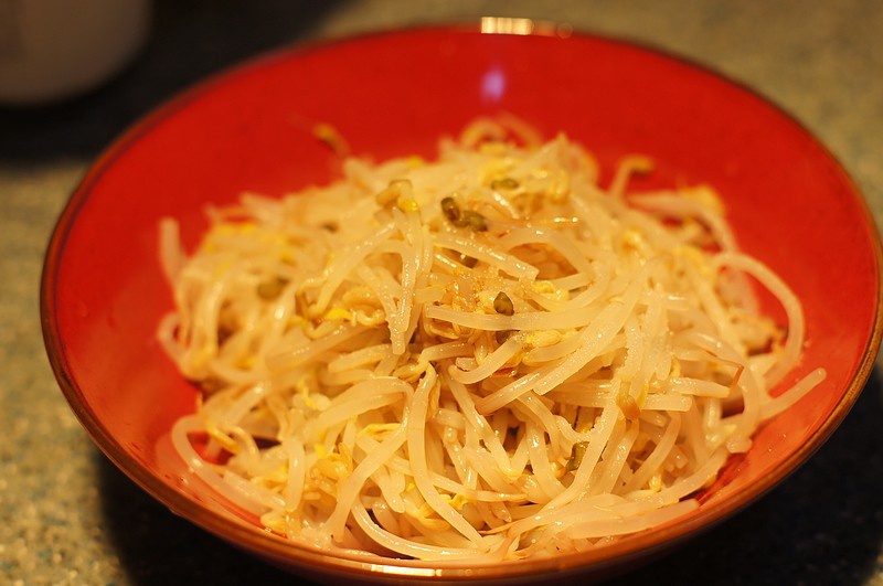 凉拌黄豆芽