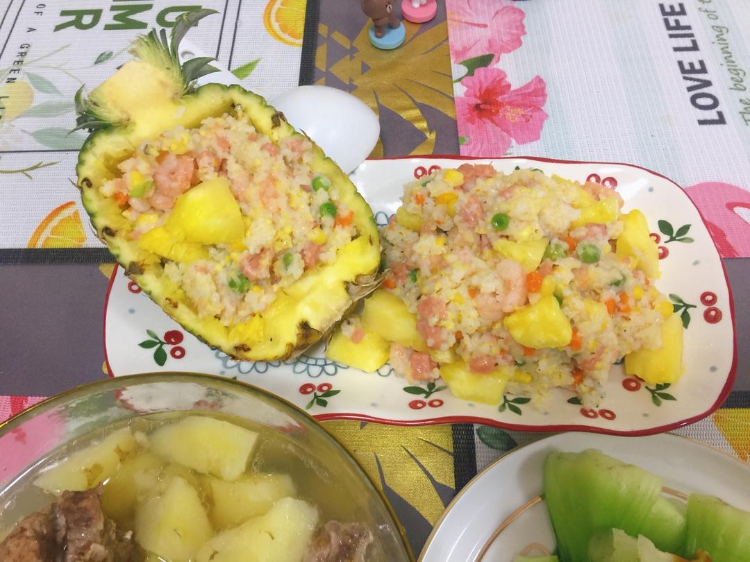 菠萝炒饭