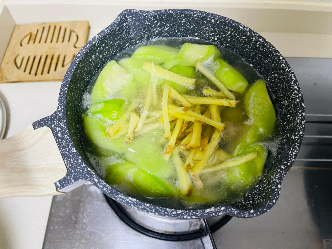 丝瓜豆腐蛤蜊汤｜有手就会版