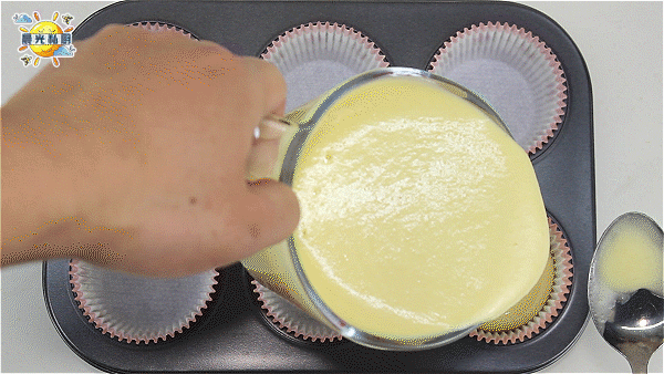 除了大米蒸糕，大米粉还能用来做马芬蛋糕，100%无麸质配方的做法 步骤6