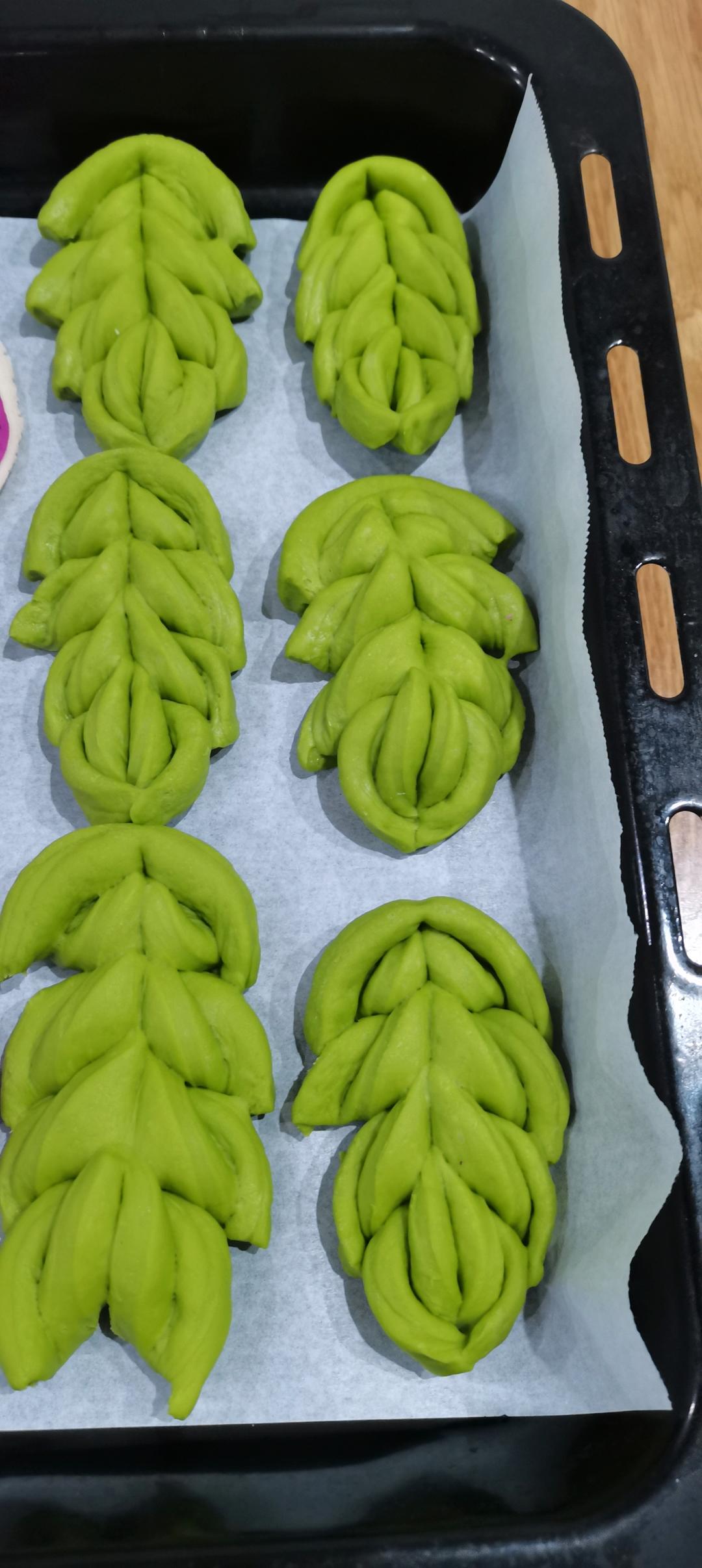 花样面点～菠菜汁馒头