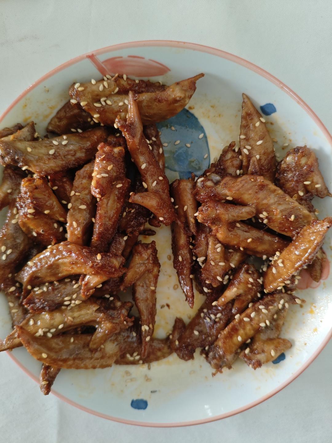 香辣过瘾的鸡翅尖