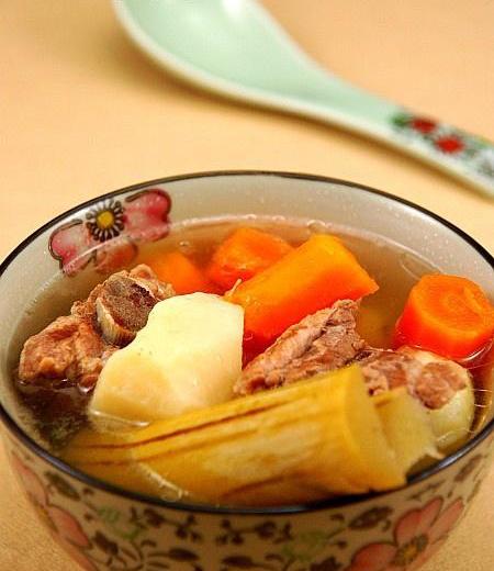竹蔗红萝卜马蹄汤的做法
