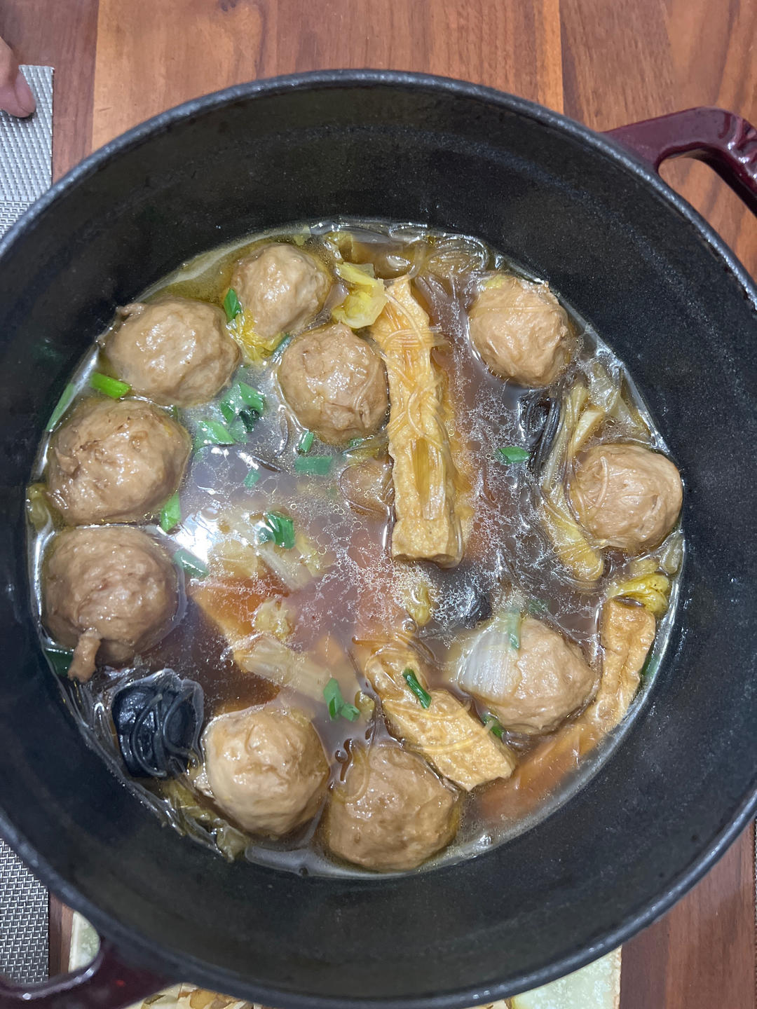 肉丸白菜煲丨🍲美味一锅搞定