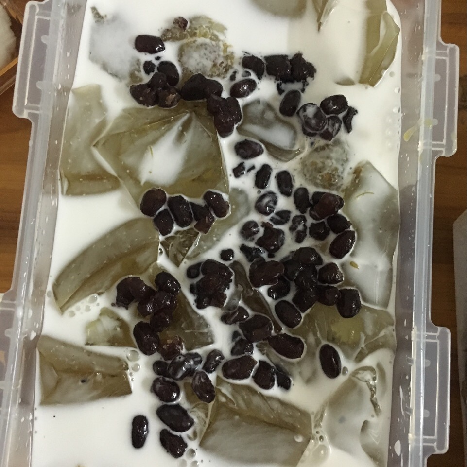 78乄iao╮做的红豆牛奶白凉粉