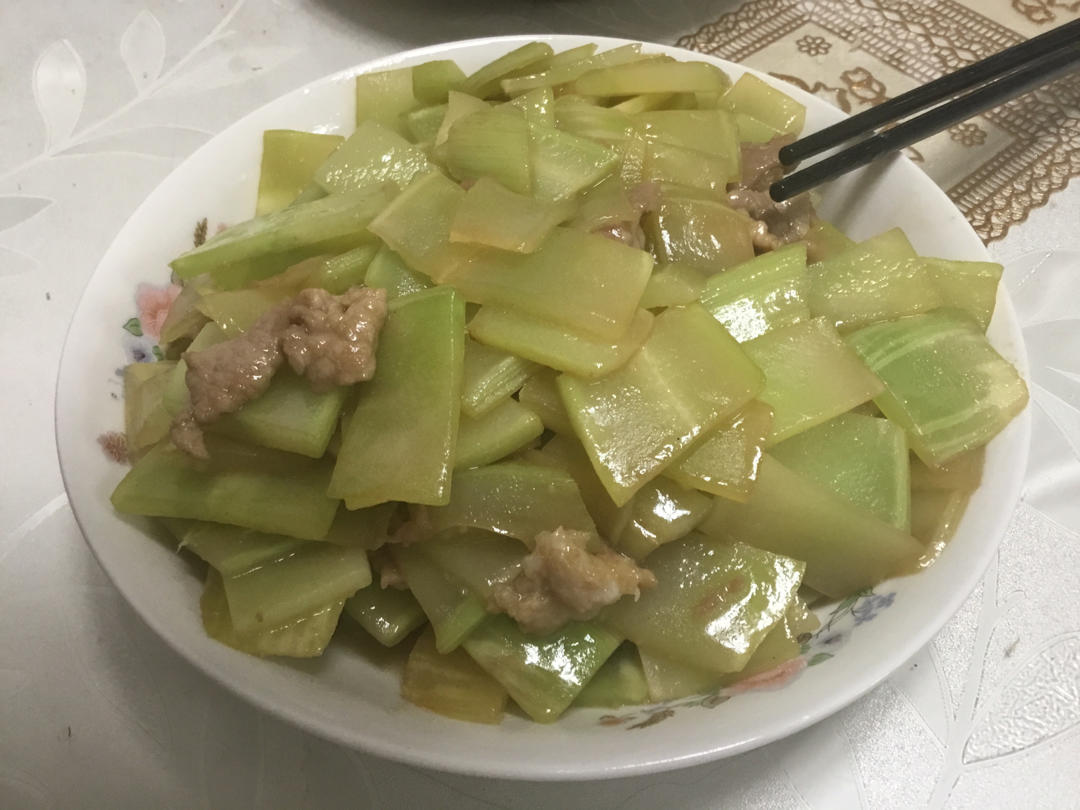 爆炒小河虾